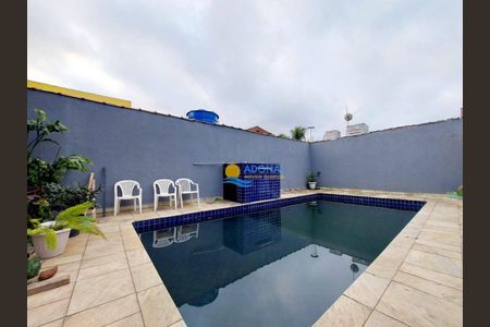 10_photo/94d1fe1b63.e6e1c947b02cf8fb-ATLAS-c8feae21-eba1-4c07-9c5b-801d3c8f5c77.jpg de casa à venda com 5 quartos, 230m² em Vila Santa Rosa, Guarujá