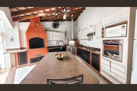 4_photo/94d1fe1c2f.ceff8192393c33de-ATLAS-9bc226c0-04c3-424e-8a9e-da0ed5ee5f41.jpg de casa à venda com 5 quartos, 280m² em Vila Santa Rosa, Guarujá