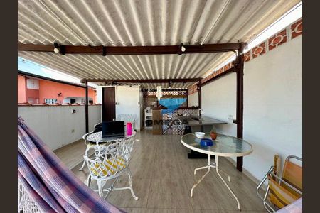 10_photo/94d1fe1c9b.b7a28b76476596d7-ATLAS-66b20a66-2b2a-427a-a9b5-9c6104dcc720.jpg de casa à venda com 6 quartos, 260m² em Vila Santa Rosa, Guarujá