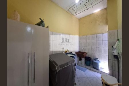 13_photo/94d1fe1c9f.49e5f4e107e90c19-ATLAS-607551aa-a26b-4da3-b5b2-dc5bfd14d8df.jpg de casa à venda com 3 quartos, 154m² em Vila Santa Rosa, Guarujá