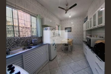 6_photo/94d1fe1c9f.49e5f4e107e90c19-ATLAS-ee54cfef-e872-40d6-964f-73c129883ec5.jpg de casa à venda com 3 quartos, 154m² em Vila Santa Rosa, Guarujá