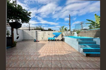 12_photo/94d1fe1d2b.7e2ea02b9085bf9d-ATLAS-3b703eaa-169c-4d31-8211-505a1cdec37c.jpg de casa à venda com 3 quartos, 230m² em Vila Santa Rosa, Guarujá