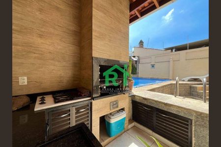 9_photo/94d1fe1d73.84a20ee5e5d4e8a1-ATLAS-0f7c7049-0c44-43c9-a190-990a6bdd19d0.jpg de casa à venda com 3 quartos, 222m² em Jardim Helena Maria, Guarujá