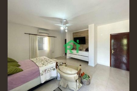 2_photo/94d1fe1d73.84a20ee5e5d4e8a1-ATLAS-edf26a9c-785a-4102-b929-d7cde1f73979.jpg de casa à venda com 3 quartos, 222m² em Jardim Helena Maria, Guarujá