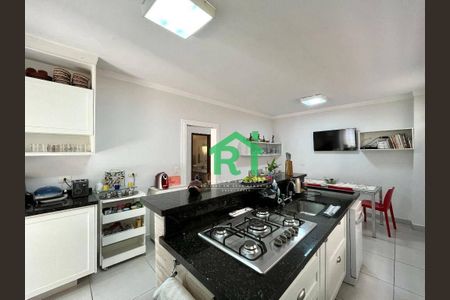 2_photo/94d1fe1d73.84a20ee5e5d4e8a1-ATLAS-f42fe56a-b8dd-4abb-9ce5-e8d0e48c821f.jpg de casa à venda com 3 quartos, 222m² em Jardim Helena Maria, Guarujá