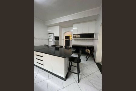 3_photo/94d1fe1d95.8afb14c28ca4662f-ATLAS-36dca236-700b-4cfd-b9af-fa95a6029370.jpg de casa à venda com 4 quartos, 300m² em Jardim Helena Maria, Guarujá