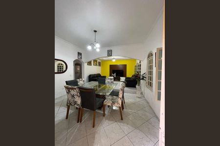 11_photo/94d1fe1d95.8afb14c28ca4662f-ATLAS-c5413c1e-6df0-46c5-aef6-89ea0834daca.jpg de casa à venda com 4 quartos, 300m² em Jardim Helena Maria, Guarujá