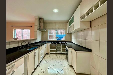 4_photo/94d1fe1dd9.b8c4f165c1f119ea-ATLAS-c637e049-b7ae-468b-9d95-593f853da1cf.jpg de casa à venda com 3 quartos, 230m² em Jardim Primavera, Guarujá