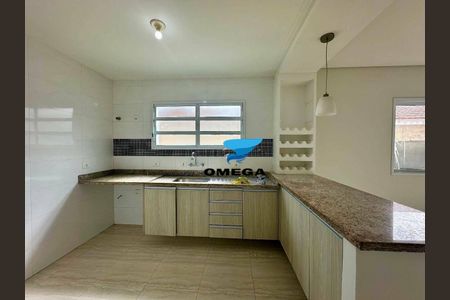 11_photo/94d1fe1e75.ce0e127f29cc1409-ATLAS-85f09832-160f-49e2-b708-ee5973cfa331.jpg de casa à venda com 4 quartos, 150m² em Jardim Primavera, Guarujá