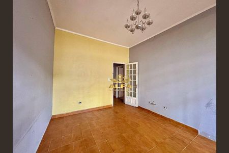 11_photo/94d1fe207f.5b63f18bcccc212e-ATLAS-f546fea3-e3c4-4aa4-8a98-2c1f97c049ee.jpg de casa à venda com 7 quartos, 270m² em Vila Santo Antônio, Guarujá