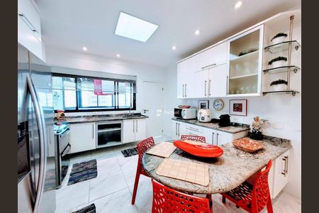 3_photo/94d1fe22b7.4d2b5072851402a8-ATLAS-1e1f3d01-2b3e-4086-98fc-3be97339837e.jpg de apartamento à venda com 5 quartos, 270m² em Barra Funda, Guarujá