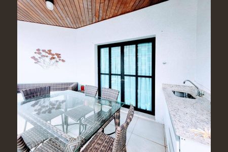 7_photo/94d1fe22b7.4d2b5072851402a8-ATLAS-30e75efb-5f55-4859-aec4-4a727cf737ba.jpg de apartamento à venda com 5 quartos, 270m² em Barra Funda, Guarujá