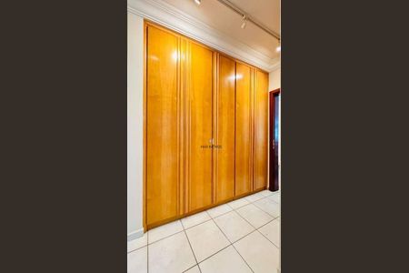 8_photo/94d1fe22cb.e5c9eb427634c9bc-ATLAS-4c032f05-51fb-4447-85ba-edcdfb5e69d1.jpg de apartamento à venda com 4 quartos, 280m² em Barra Funda, Guarujá