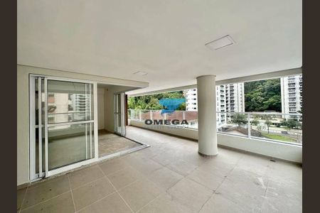 7_photo/94d1fe22eb.a3d83479303730a1-ATLAS-9d2cb6ec-76ae-4ff3-aa4f-63d94de1a160.jpg de apartamento à venda com 3 quartos, 142m² em Barra Funda, Guarujá