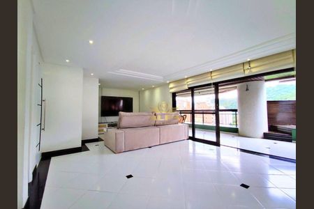 12_photo/94d1fe22fb.c74d3e0c457d7f23-ATLAS-c20e06de-c2b4-42f1-adbd-b1e819b30d16.jpg de apartamento à venda com 3 quartos, 210m² em Barra Funda, Guarujá