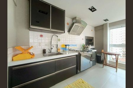 1_photo/94d1fe232b.e782a6178c8158e4-ATLAS-6e88fa94-b7d4-40e5-be94-96c390e0aae3.jpg de apartamento à venda com 3 quartos, 150m² em Centro, Guarujá