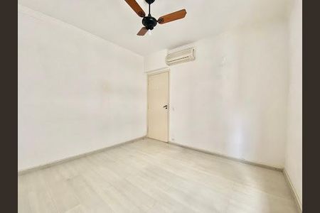 2_photo/94d1fe2351.db52489478e57672-ATLAS-3e6ba200-b70b-470c-bfee-e8709befde6b.jpg de apartamento à venda com 2 quartos, 100m² em Centro, Guarujá