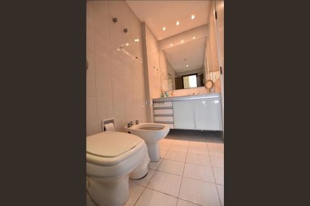 5_photo/94d1fe235d.f6765ec83e1e8ec1-ATLAS-52a082e0-e831-48f6-92ea-a4222b8242e3.jpg de apartamento à venda com 4 quartos, 210m² em Barra Funda, Guarujá