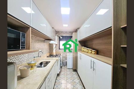 10_photo/94d1fe24bb.0d52a68c6a048015-ATLAS-344468b8-89c0-44bc-85d1-e8da8adbc18e.jpg de apartamento para alugar com 2 quartos, 65m² em Barra Funda, Guarujá