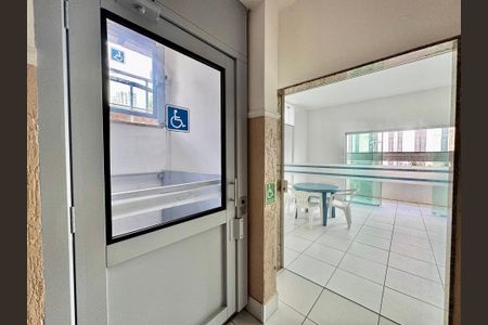 37_photo/94d1fe24c7.40d9156f2e18fdd4-ATLAS-0142ff9c-eb50-40be-8d4e-dd5c3291fa79.jpg de apartamento à venda com 4 quartos, 230m² em Barra Funda, Guarujá