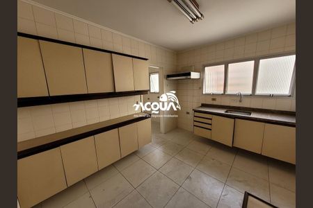 6_photo/94d1fe2529.c4e63581c9dd76b4-ATLAS-44ad070d-8e18-404e-a08f-fcbe5a9b4bca.jpg de apartamento à venda com 4 quartos, 115m² em Centro, Guarujá