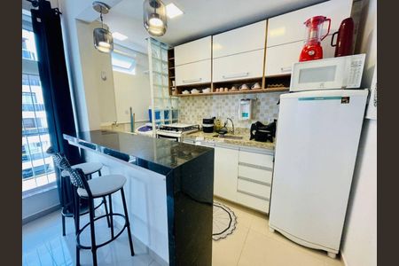 8_photo/94d1fe2553.8ba25080c98eaa2a-ATLAS-9c5a7caf-dc8e-4b4c-8abf-3d205ecbcdb1.jpg de apartamento à venda com 2 quartos, 65m² em Centro, Guarujá