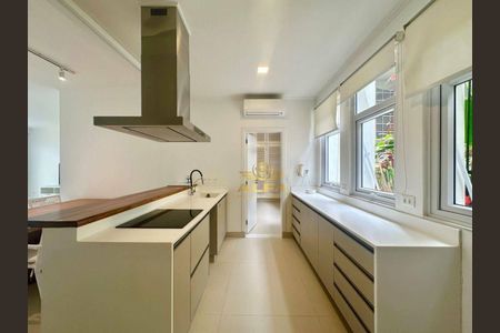 4_photo/94d1fe2563.20b1407c08fdccdc-ATLAS-2e7fb96d-e050-47aa-8dcf-8bcfb783902c.jpg de apartamento à venda com 3 quartos, 160m² em Centro, Guarujá