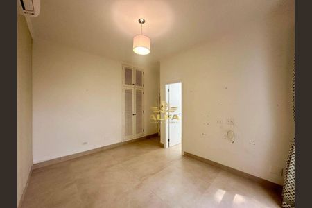 19_photo/94d1fe2563.20b1407c08fdccdc-ATLAS-e143bfde-d20c-4571-8ecb-71f319e34486.jpg de apartamento à venda com 3 quartos, 160m² em Centro, Guarujá