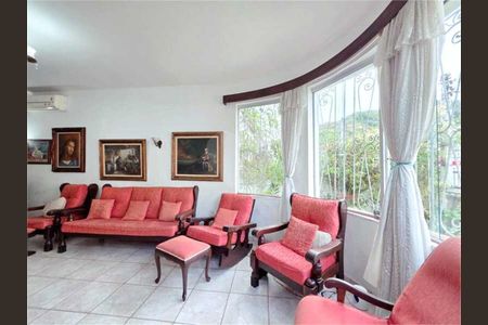 23_photo/94d1fe25f1.dc7b031a1d7e8bb1-ATLAS-185e4d98-6c0f-4630-b110-4a33a769f8d3.jpg de casa à venda com 4 quartos, 585m² em Centro, Guarujá