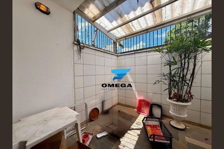 11_photo/94d1fe2685.249257f952d3c7f1-ATLAS-65b2e478-226f-4c2a-95cf-05e93df1ca19.jpg de casa à venda com 2 quartos, 175m² em Centro, Guarujá