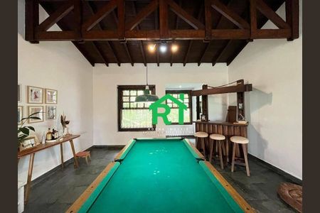 6_photo/94d1fe2685.b0925b84d9d711d4-ATLAS-bbbed337-b4b2-42eb-9c0d-5afcec79d912.jpg de casa à venda com 3 quartos, 320m² em Centro, Guarujá