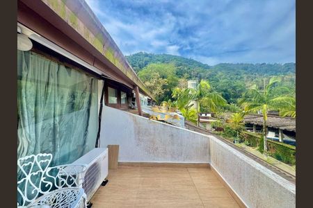 5_photo/94d1fe2719.a0e5f08679d4b1b0-ATLAS-cdbac824-98d4-4982-8d4c-dd12e02ea8ae.jpg de casa à venda com 2 quartos, 85m² em Centro, Guarujá