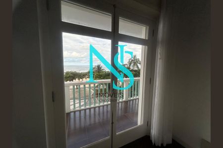 8_photo/94d1fe28b1.ee972390c8f55b6c-ATLAS-2418d64a-4eaa-48ba-86cc-97cbbf95b402.jpg de casa à venda com 6 quartos, 300m² em Vila Maia, Guarujá