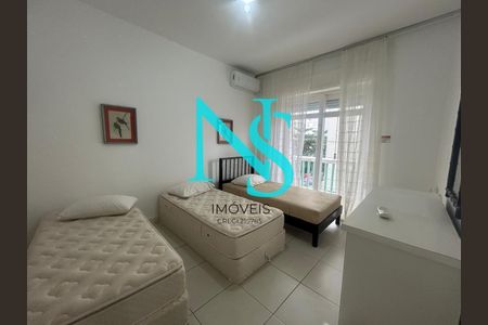 6_photo/94d1fe28b1.ee972390c8f55b6c-ATLAS-96d252aa-a8f0-43cf-8a1e-e8475641644c.jpg de casa à venda com 6 quartos, 300m² em Vila Maia, Guarujá