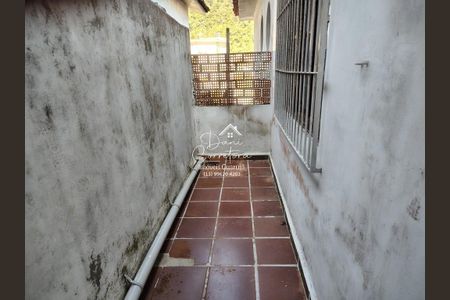 3_photo/94d1fe28b7.3ddf5e48fefe922b-ATLAS-730846f2-927f-4e11-9244-42fdb91b9eb6.jpg de casa à venda com 4 quartos, 235m² em Vila Maia, Guarujá