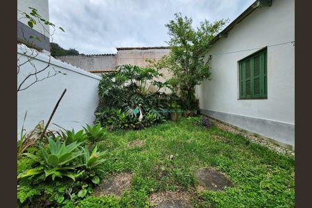 3_photo/94d1fe28e7.2d257ce0050a8e83-ATLAS-14ce8ddf-7a5c-4eaf-875e-fdeac628002c.jpg de casa à venda com 3 quartos, 301m² em Jardim Ideal, Guarujá