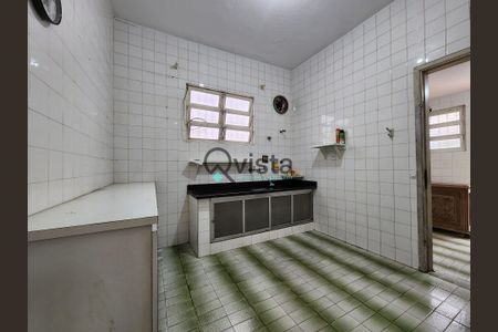23_photo/94d1fe28e7.2d257ce0050a8e83-ATLAS-d1119f35-afc0-469e-b981-7107ae661027.jpg de casa à venda com 3 quartos, 301m² em Jardim Ideal, Guarujá