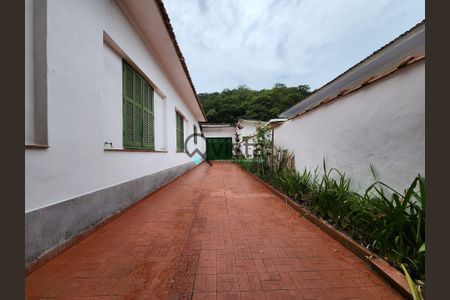 5_photo/94d1fe28e7.2d257ce0050a8e83-ATLAS-dbdaee5e-dcd0-4abf-9666-a43509853e1c.jpg de casa à venda com 3 quartos, 301m² em Jardim Ideal, Guarujá