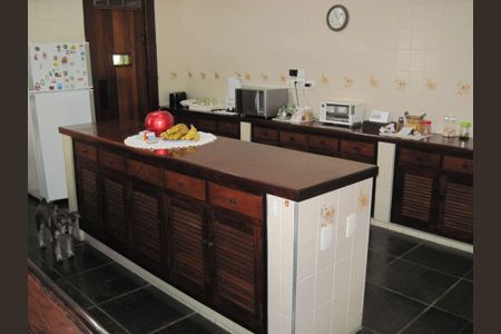 14_photo/94d1fe28f7.905d7f4245edae06-ATLAS-f06fbffb-79db-4e19-bb5f-1755ff4f4d7f.jpg de casa à venda com 4 quartos, 500m² em Vila Maia, Guarujá