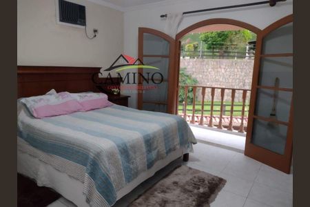 2_photo/94d1fe28f9.5b86ecbfc5c60960-ATLAS-070c35d6-5de5-4206-8c3f-e0a1af90e1ce.jpg de casa à venda com 4 quartos, 312m² em Vila Maia, Guarujá