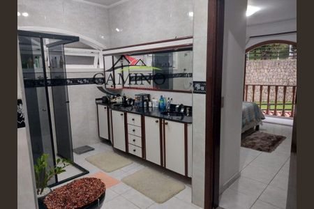 11_photo/94d1fe28f9.5b86ecbfc5c60960-ATLAS-432dd8e9-93b6-4d8b-a3de-e29f988c3510.jpg de casa à venda com 4 quartos, 312m² em Vila Maia, Guarujá