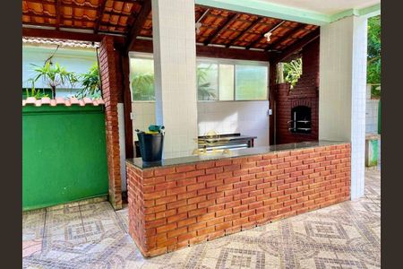 1_photo/94d1fe28fb.eda30562fec2c246-ATLAS-01925ae7-e112-41d3-8bb0-df81dd9cfae4.jpg de apartamento à venda com 4 quartos, 110m² em Vila Maia, Guarujá