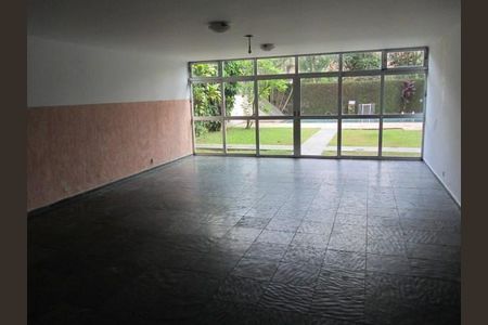 4_photo/94d1fe2ae1.ceff8192393c33de-ATLAS-1c90bf95-00fc-49f2-a995-42b4e77343f9.jpg de casa para alugar com 4 quartos, 600m² em Vila Julia, Guarujá