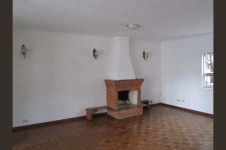 4_photo/94d1fe2ae1.ceff8192393c33de-ATLAS-2d685259-452f-427d-897a-ade2daeb9a06.jpg de casa à venda com 4 quartos, 600m² em Vila Julia, Guarujá