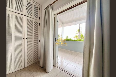 9_photo/94d1fe2d4f.ccfc4206416b8ccb-ATLAS-fa286b3d-8f05-4d03-b668-2de3c1ef4c1e.jpg de casa à venda com 5 quartos, 350m² em Jardim Tejereba, Guarujá