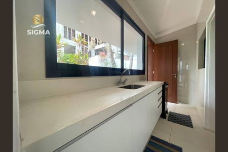 6_photo/94d1fe2d59.f0d246bad4da1cd5-ATLAS-55ed7bc4-5e56-459c-b038-e39ef9884826.jpg de casa de condomínio à venda com 3 quartos, 260m² em Jardim Tejereba, Guarujá