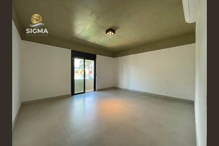 12_photo/94d1fe2d5b.9c16890d59937ae3-ATLAS-bd2bf59a-e6c2-4ab5-91ce-9cb4a94d4457.jpg de casa à venda com 5 quartos, 850m² em Jardim Tejereba, Guarujá