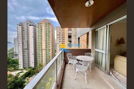 4_photo/94d1fe2dfb.3bba9e3db7cf992e-ATLAS-b2c9e6a3-7dc5-4cf3-b95f-14c9d6712399.jpg de apartamento à venda com 4 quartos, 130m² em Centro, Guarujá