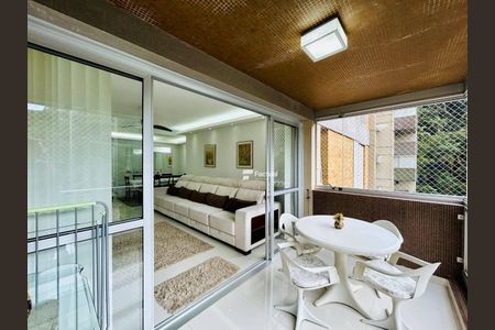 5_photo/94d1fe2dfb.ba2b6179f3dd195c-ATLAS-1d3bf2e3-d263-44a9-bf5b-85c49e5177a5.jpg de apartamento à venda com 4 quartos, 135m² em Centro, Guarujá