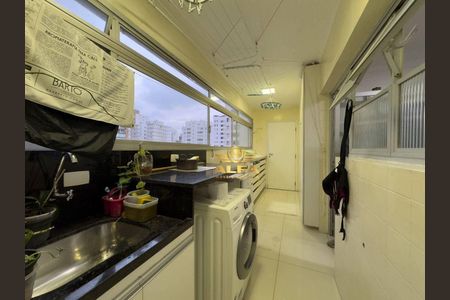 2_photo/94d1fe2e15.4da4ac8b47d8a13a-ATLAS-0dcb229a-07c6-4329-a4cf-d699c5f89319.jpg de apartamento à venda com 3 quartos, 150m² em Centro, Guarujá